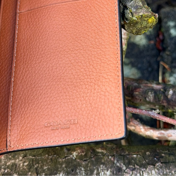 Men’s Leather Wallet Black - Picture 4 of 8